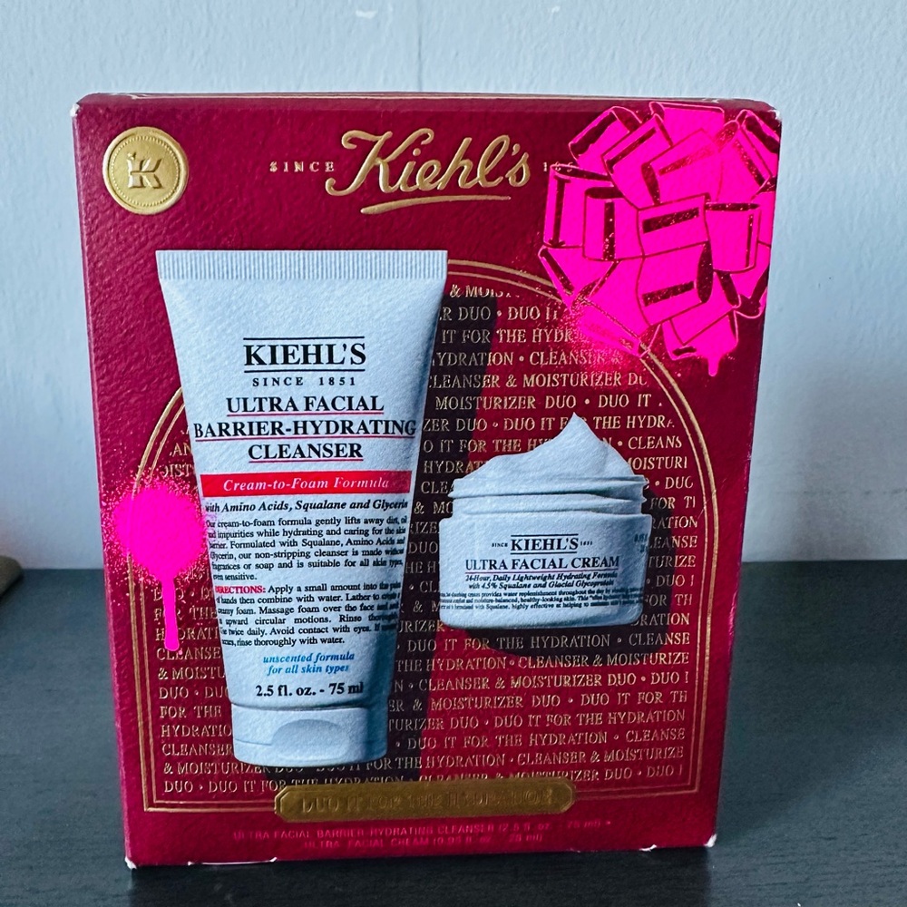 Kiehl's Skincare Duo in Red Packaging